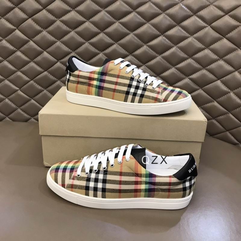 Burberry Men's Shoes 257